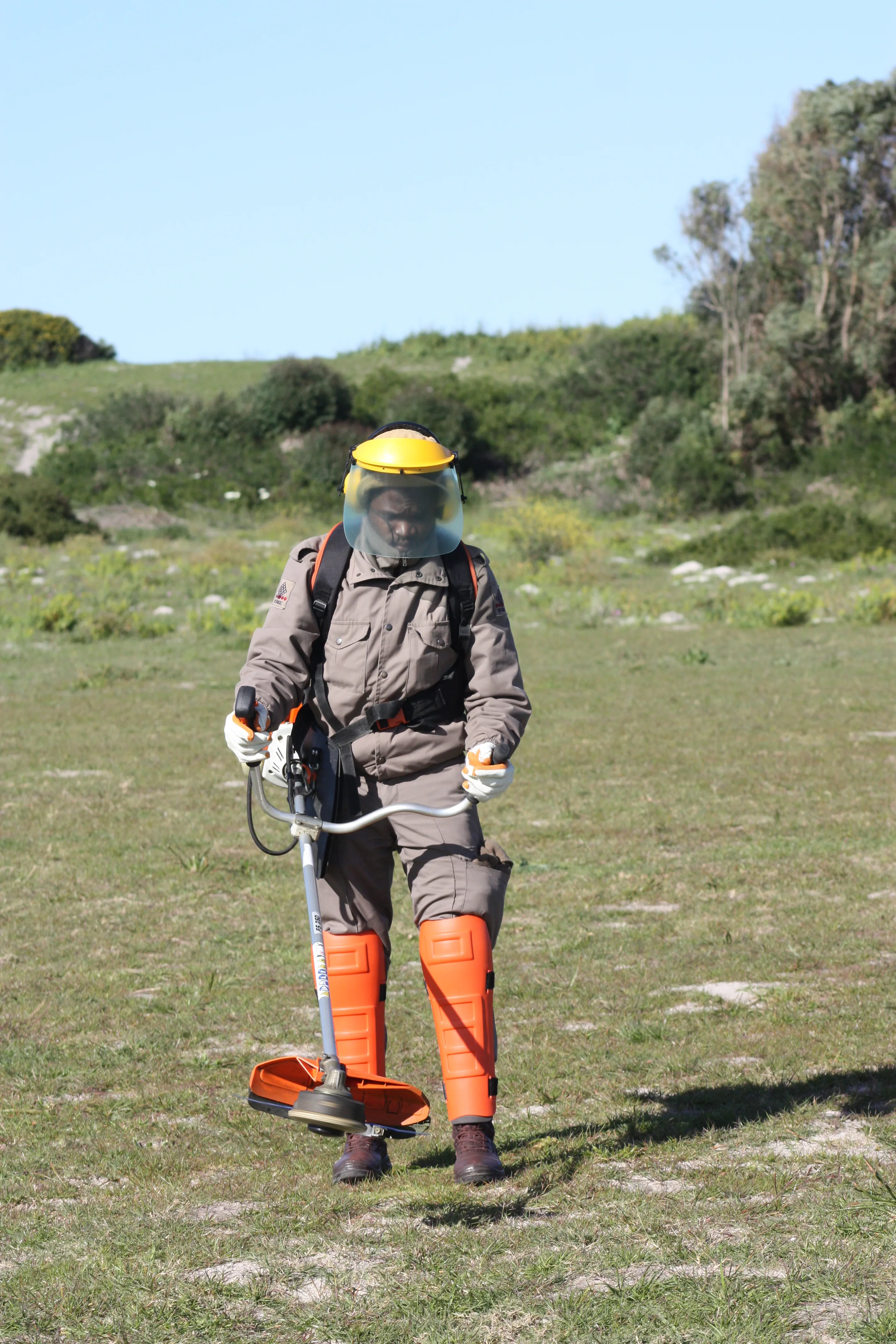 Nature Connect is now training Brush Cutter Operators., photo 7