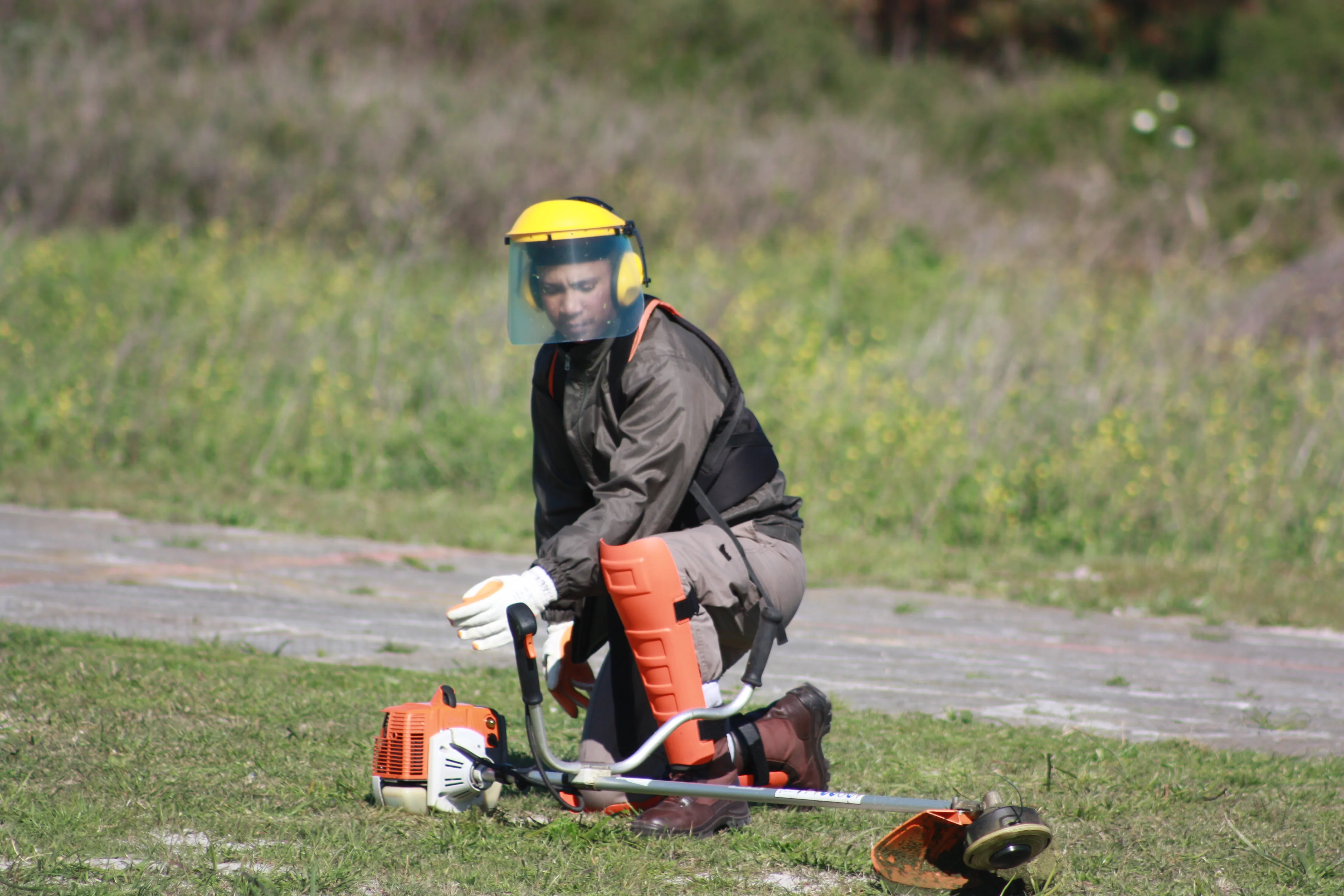 Nature Connect is now training Brush Cutter Operators., photo 8