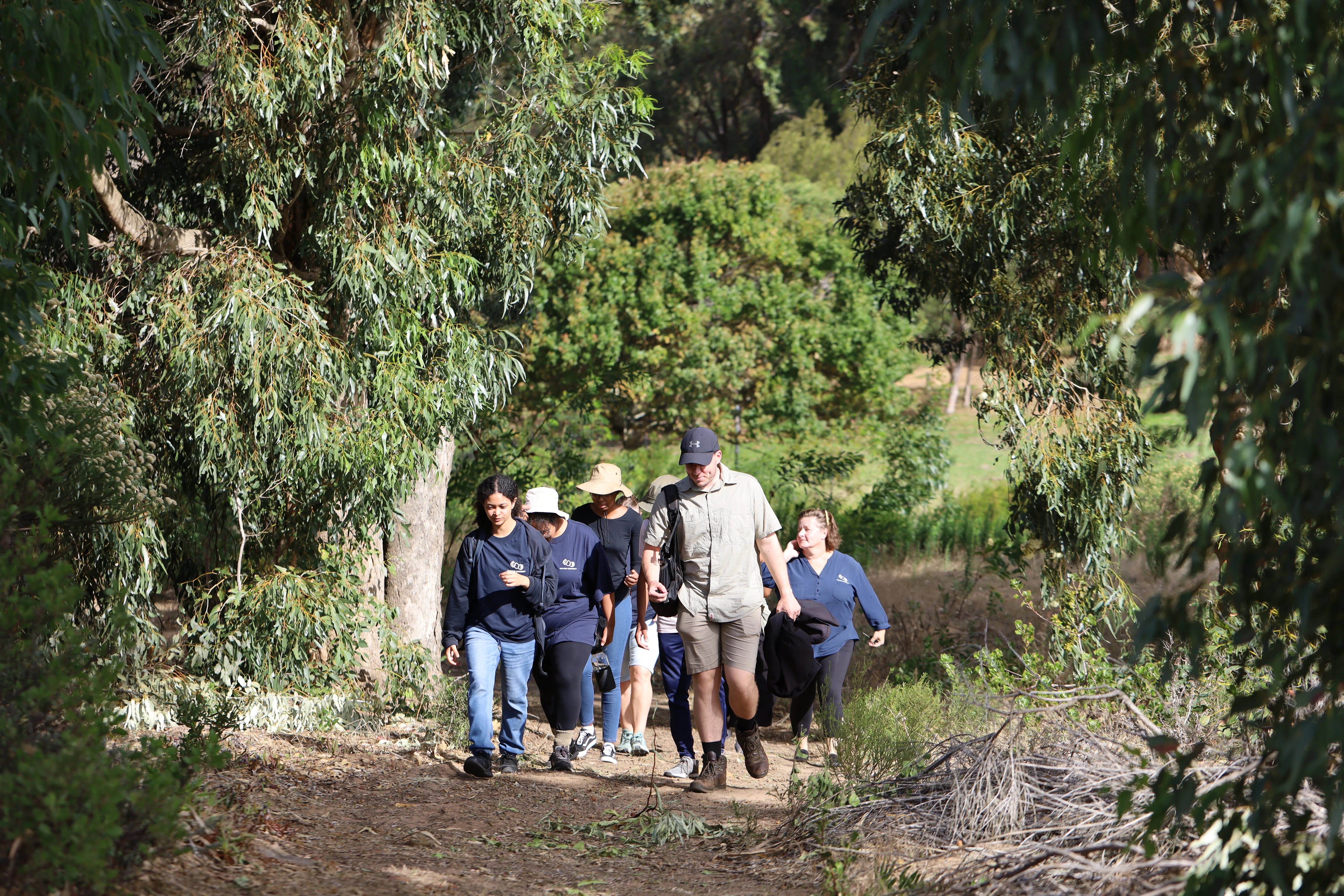 Green Skills for All: Interns Unite to Revive the Glencairn Labyrinth, photo 17