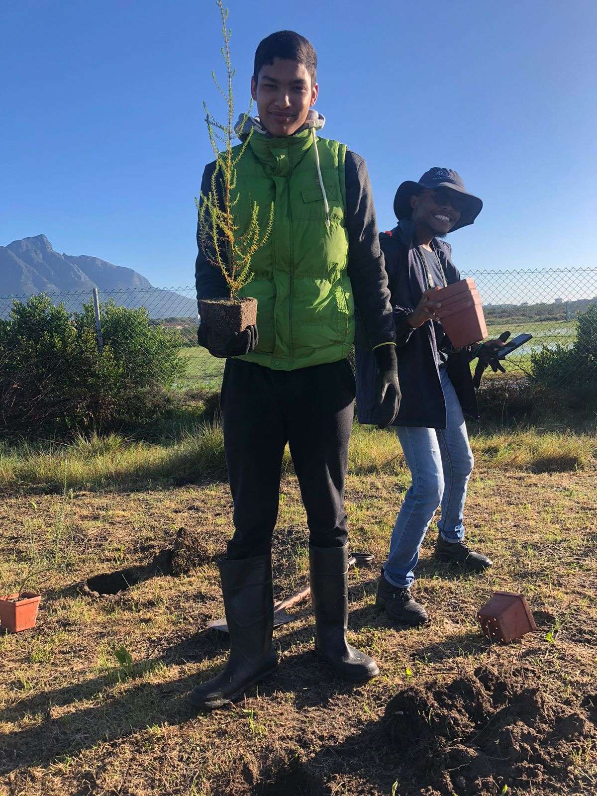 Kenilworth Racecourse Conservation Area Restores Sand Plain Fynbos for Make A Difference Week with SER Africa, photo 5