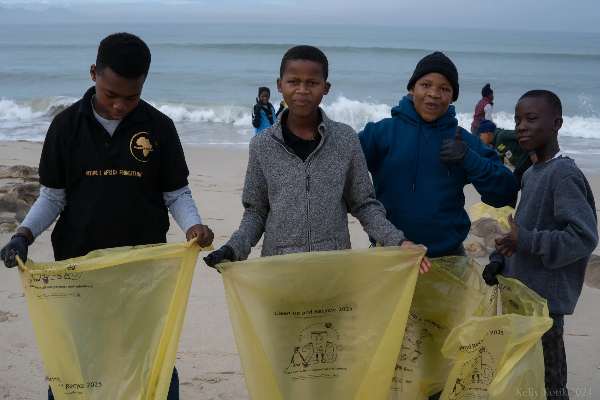 Mayine e Afrika Foundation